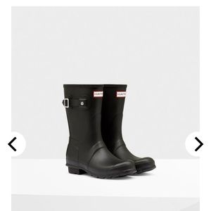 Hunter EUC Original Gloss Short Boot